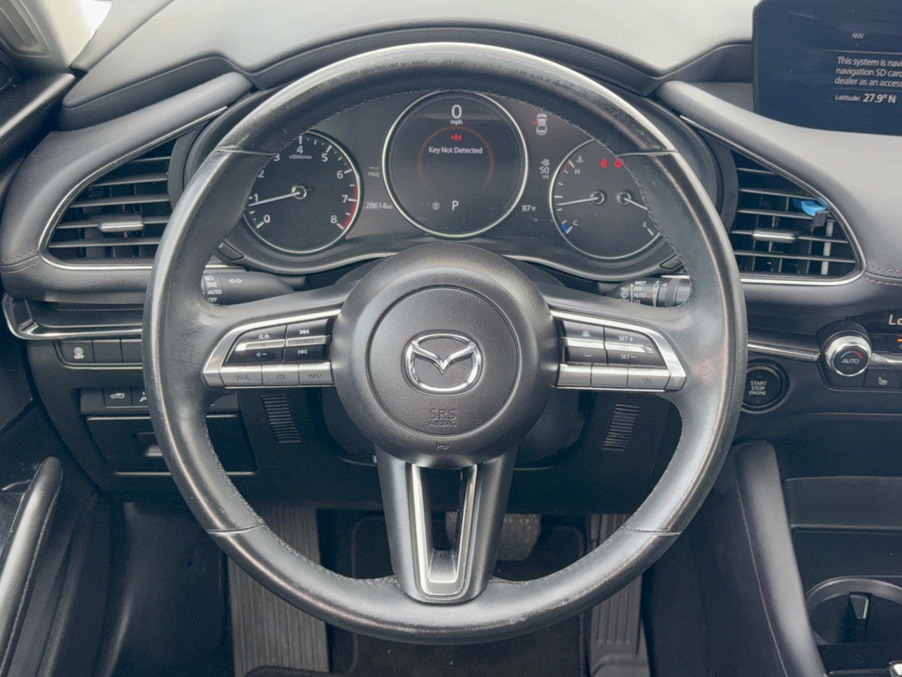 Used 2023 MAZDA MAZDA3 s FWD image 10