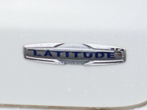 Used 2021 Jeep Compass Latitude w/ Convenience Group image 42