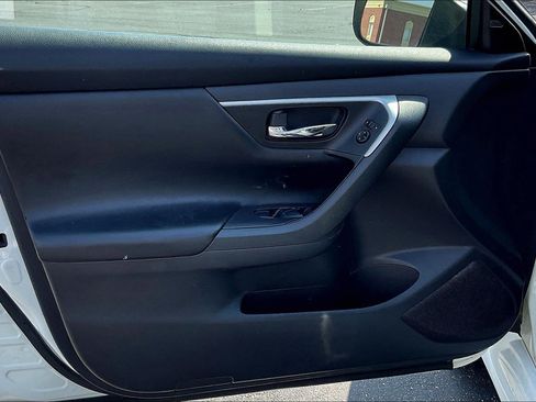 Used 2018 Nissan Altima 2.5 SV image 20