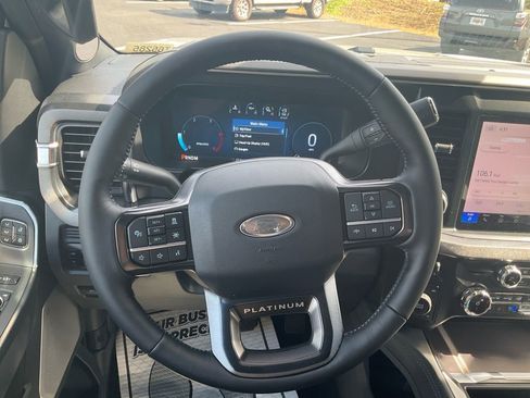 New 2026 Ford F250 Platinum AWD/4WD image 21