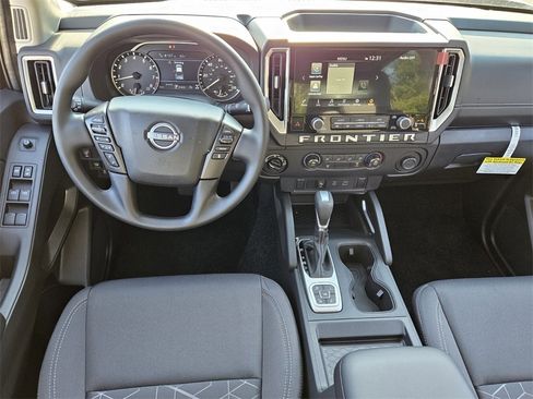 New 2026 Nissan Frontier SV w/ Tow Package image 5