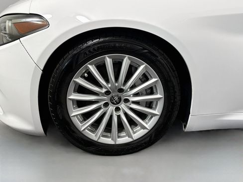 Used 2022 Alfa Romeo Giulia Sprint RWD image 38