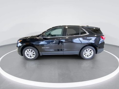 Used 2020 Chevrolet Equinox LT w/ Driver Convenience Package image 5