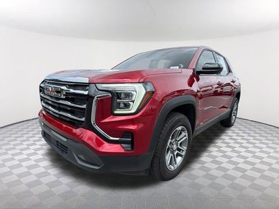 Used 2025 GMC Terrain Elevation