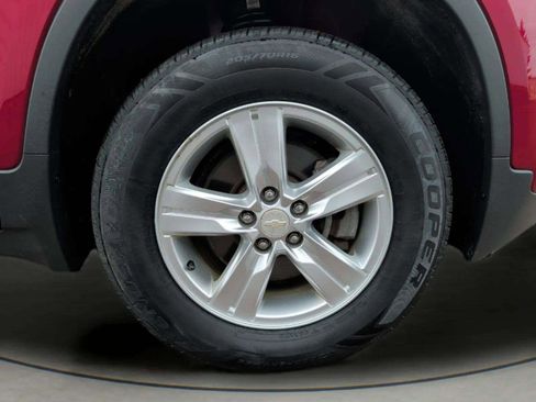 Used 2018 Chevrolet Trax LT w/ LT Convenience Package image 20