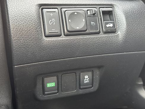 Used 2019 Nissan Sentra S image 23