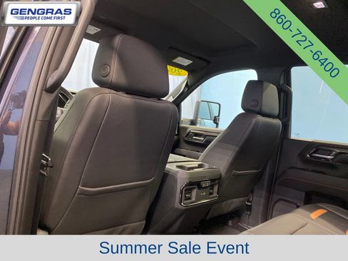Used 2024 GMC Sierra 2500 AT4 w/ Technology Package AWD/4WD image 26