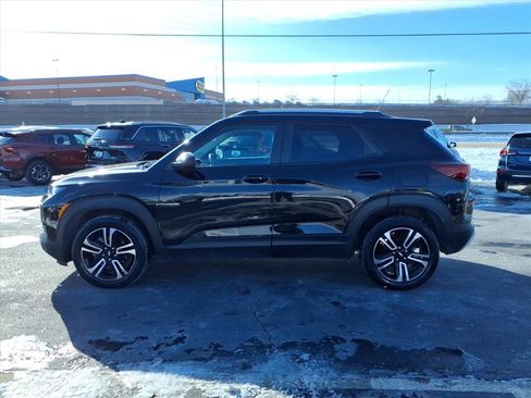 Used 2023 Chevrolet TrailBlazer LT image 4
