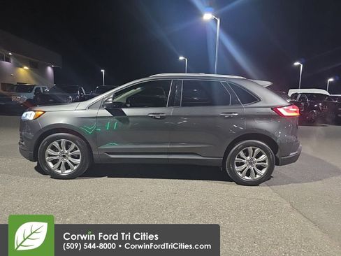 Used 2019 Ford Edge Titanium image 4