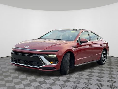 Used 2024 Hyundai Sonata SEL w/ Convenience Package image 15
