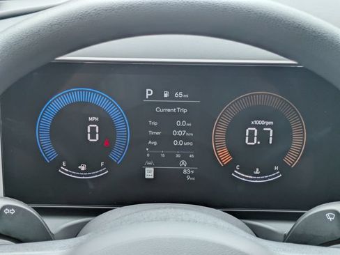 Used 2026 Hyundai Tucson SE FWD image 24