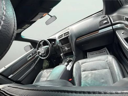 Used 2016 Ford Explorer Limited AWD/4WD image 15
