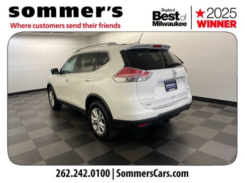 Used 2016 Nissan Rogue SV w/ SV Premium Package AWD/4WD image 3