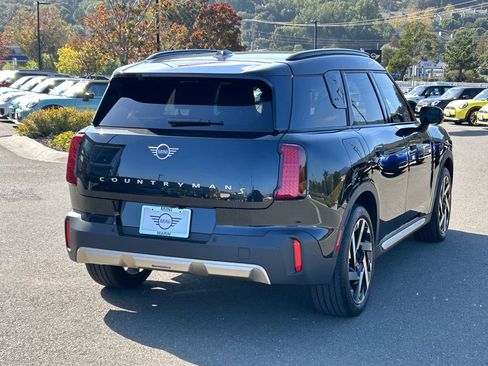 Used 2025 MINI Cooper Countryman SE w/ Comfort Package Max image 5