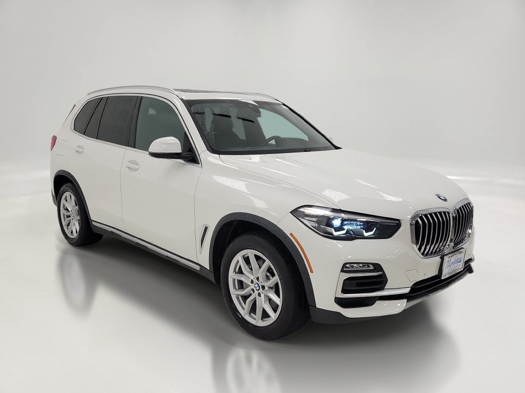 Used 2021 BMW X5 xDrive40i w/ Convenience Package AWD/4WD image 3