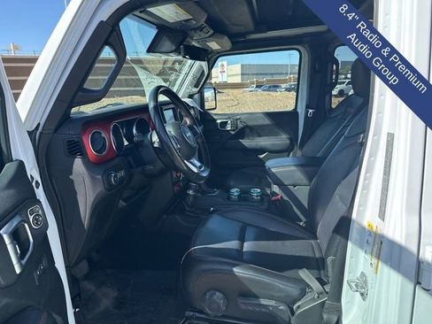 Used 2019 Jeep Wrangler Unlimited Rubicon AWD/4WD image 13