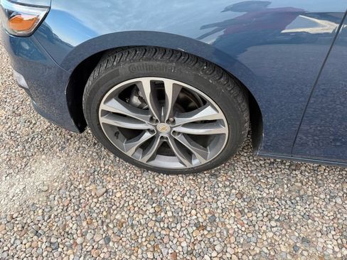 Used 2025 Chevrolet Malibu LT FWD image 33