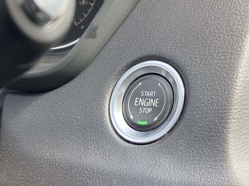 Used 2022 Cadillac XT4 Premium Luxury w/ Safety Alert Package image 21