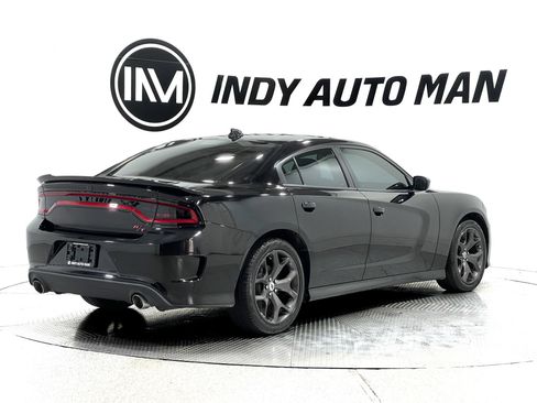 Used 2019 Dodge Charger R/T RWD image 4