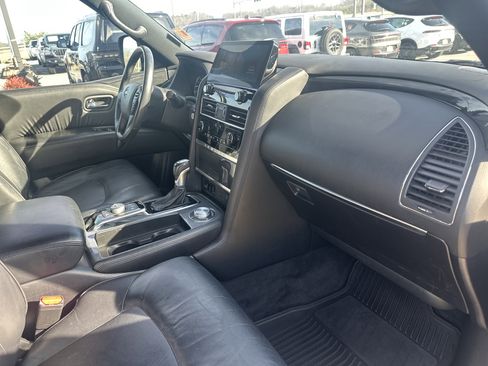 Used 2021 Nissan Armada SL w/ Midnight Edition Package image 33