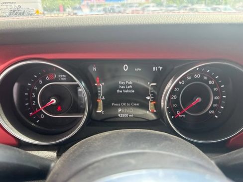 Used 2019 Jeep Wrangler Unlimited Rubicon AWD/4WD image 14
