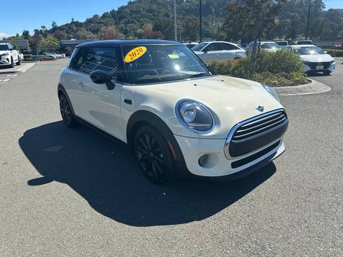 Used 2020 MINI Cooper 2-Door Hardtop FWD image 7
