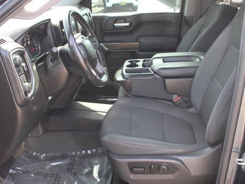 Used 2021 Chevrolet Silverado 1500 RST AWD/4WD image 11
