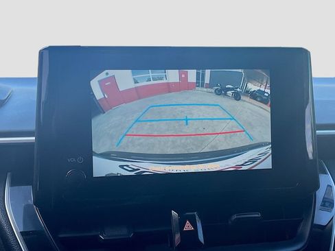 Used 2025 Toyota Corolla LE FWD image 14