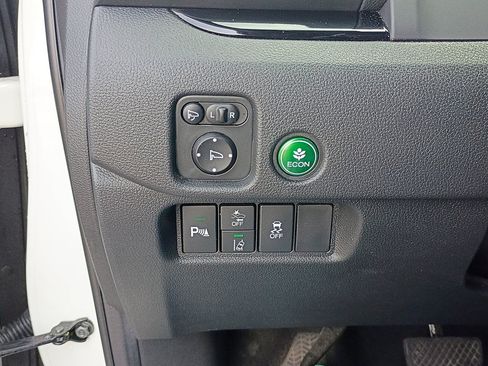 Used 2021 Honda Pilot Elite image 23