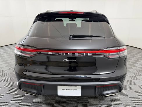 Used 2026 Porsche Macan AWD/4WD image 11