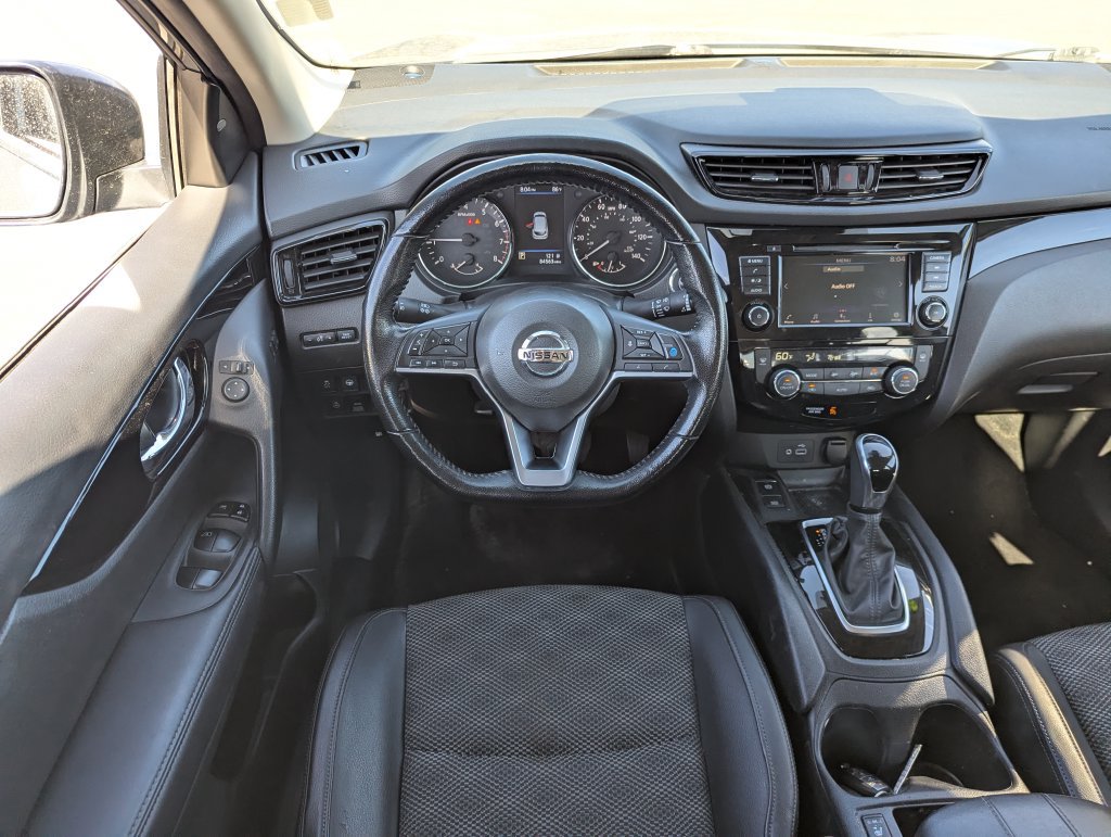 Used 2022 Nissan Rogue Sport SV w/ Technology Package AWD/4WD image 29