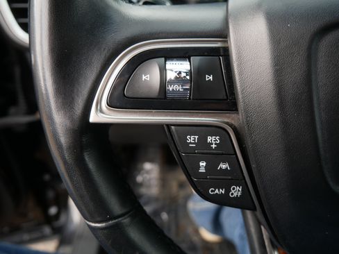 Used 2019 Lincoln Nautilus Reserve image 28