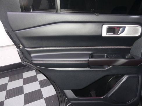 Used 2020 Ford Explorer ST w/ Premium Technology Package AWD/4WD image 26