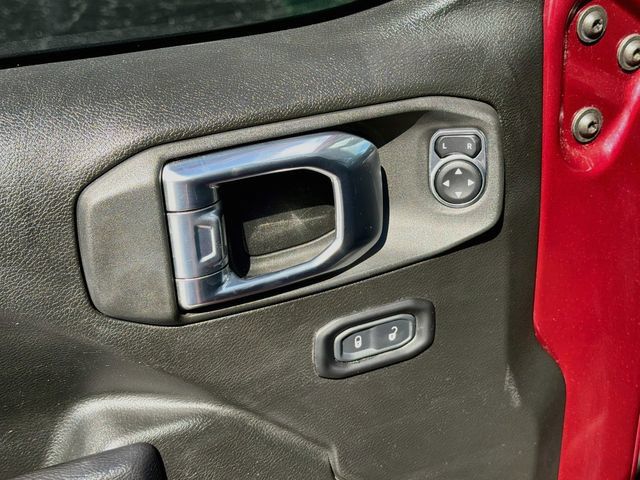 Used 2022 Jeep Wrangler Unlimited Sport AWD/4WD image 19