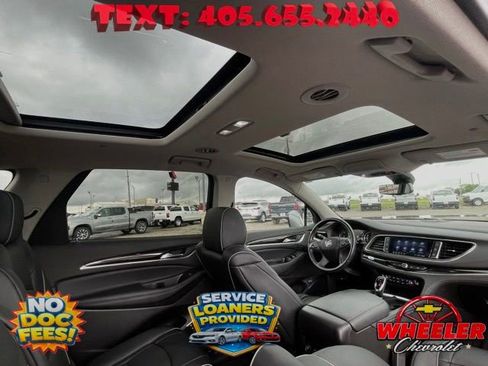 Used 2021 Buick Enclave Avenir w/ Avenir Technology Package AWD/4WD image 25