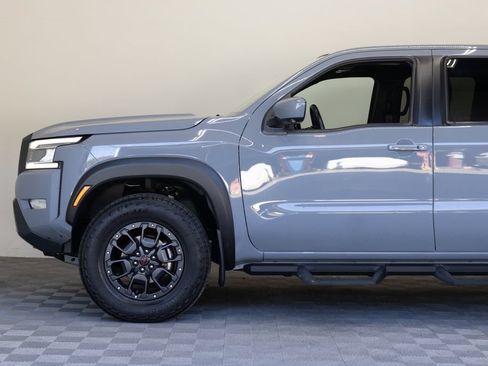 Used 2022 Nissan Frontier PRO-4X w/ Pro-4X Premium Package AWD/4WD image 10
