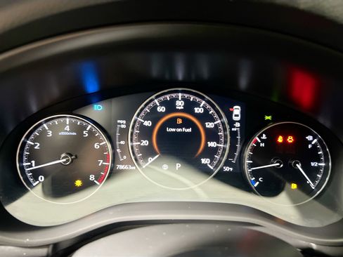 Used 2022 MAZDA MAZDA3 s image 23