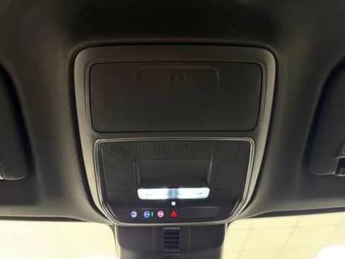 New 2026 Chevrolet Traverse RS image 22