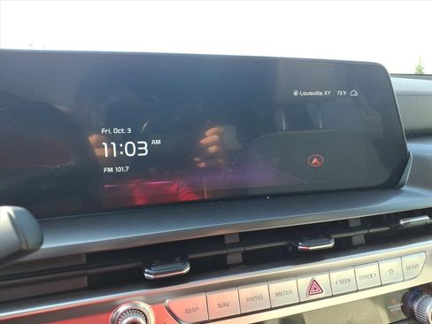 Used 2025 Kia Telluride S image 56