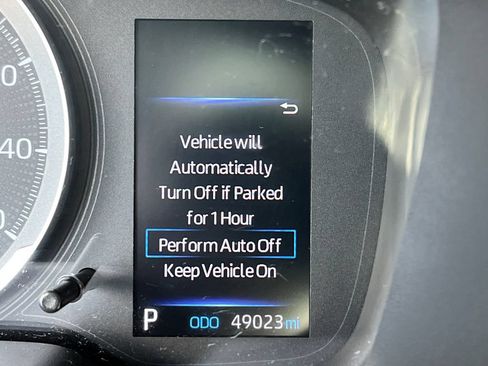 Used 2022 Toyota Corolla Cross LE AWD/4WD image 30