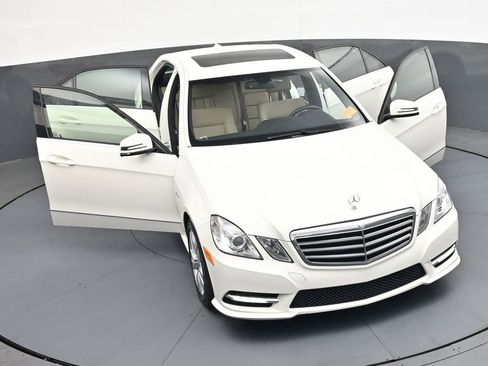 Used 2012 Mercedes-Benz E 350 BlueTEC Sedan image 41