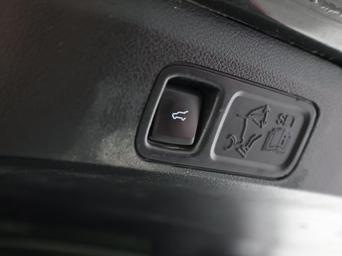 Used 2021 Ford Expedition XLT RWD image 38
