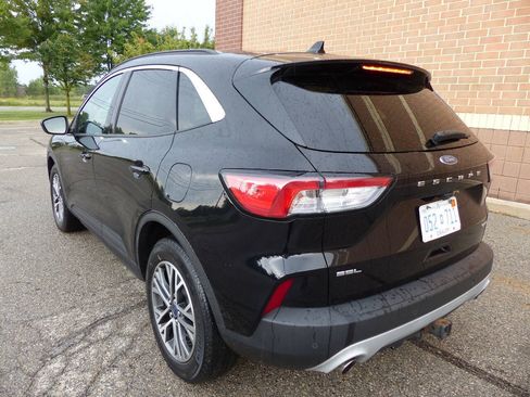 Used 2020 Ford Escape SEL AWD/4WD image 7
