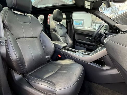 Used 2018 Land Rover Range Rover Evoque Landmark Edition image 15