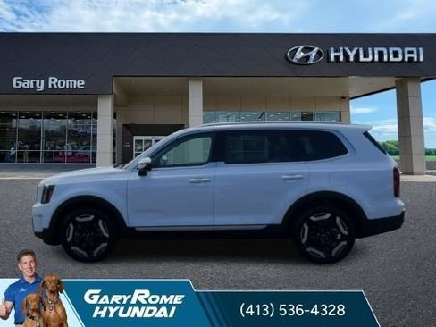 Used 2023 Kia Telluride S w/ S Sunroof Package AWD/4WD image 5