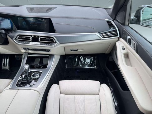 Certified 2023 BMW X5 xDrive45e w/ Executive Package image 28