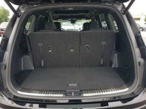 Used 2025 Kia Telluride SX Prestige X-Pro AWD/4WD image 8