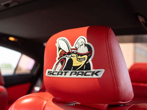 Used 2020 Dodge Charger Scat Pack RWD image 39