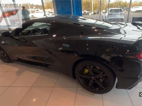 Certified 2020 Chevrolet Corvette Stingray Premium Cpe w/ 3LT Preferred Equipment Group image 7