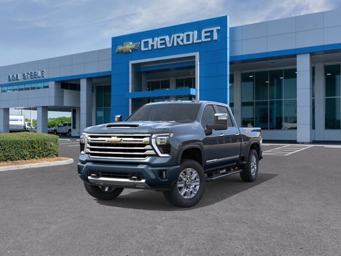 New 2026 Chevrolet Silverado 2500 High Country AWD/4WD image 8